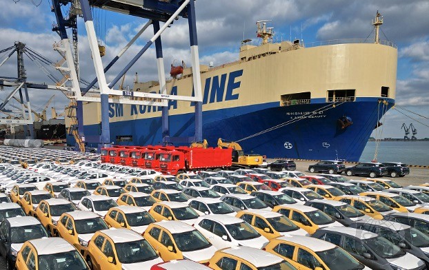 Say What? Researchers Claim That Reductions In Shipping Pollution Have Intensified Global Warming